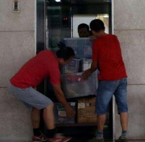 弥勒市大学生搬家